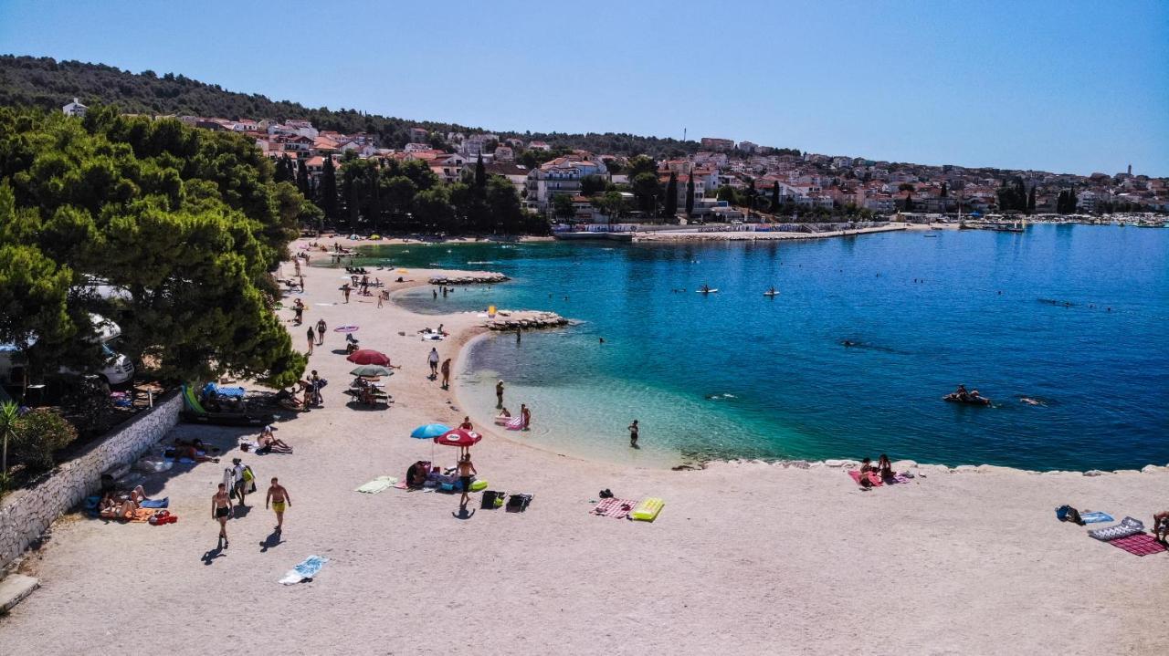 Hotel Kamp Rozac Trogir Zewnętrze zdjęcie