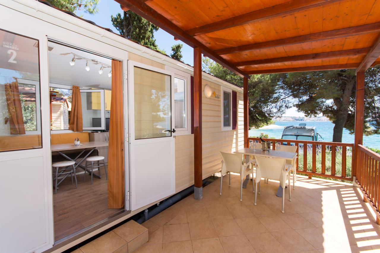 Hotel Kamp Rozac Trogir Zewnętrze zdjęcie